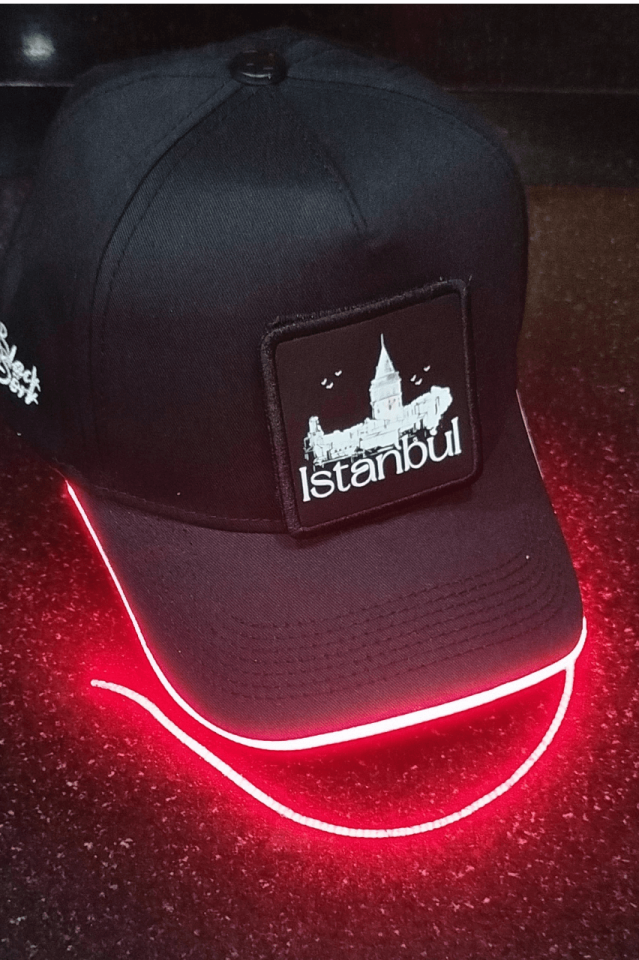 İstanbul Bench Siyah LED'li Beyzbol Şapka