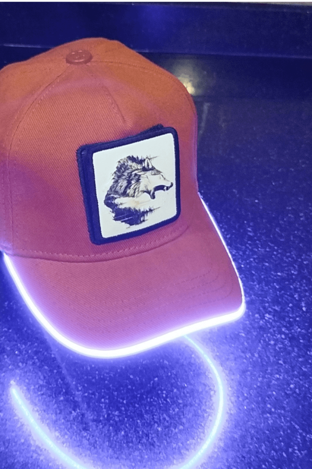 Kaplan Bench Kahve LED'li Beyzbol Şapka
