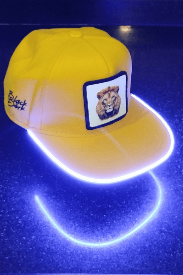 Aslan Bench Sarı LED'li Hip Hop Şapka