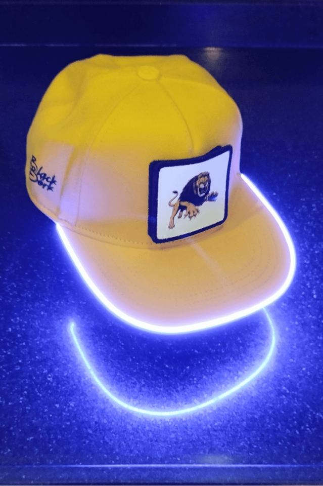 Aslan Bench Sarı LED'li Hip Hop Şapka