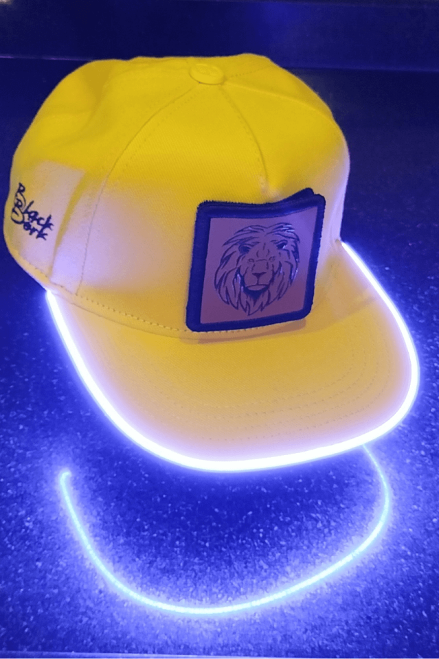 Aslan Bench Sarı LED'li Hip Hop Şapka
