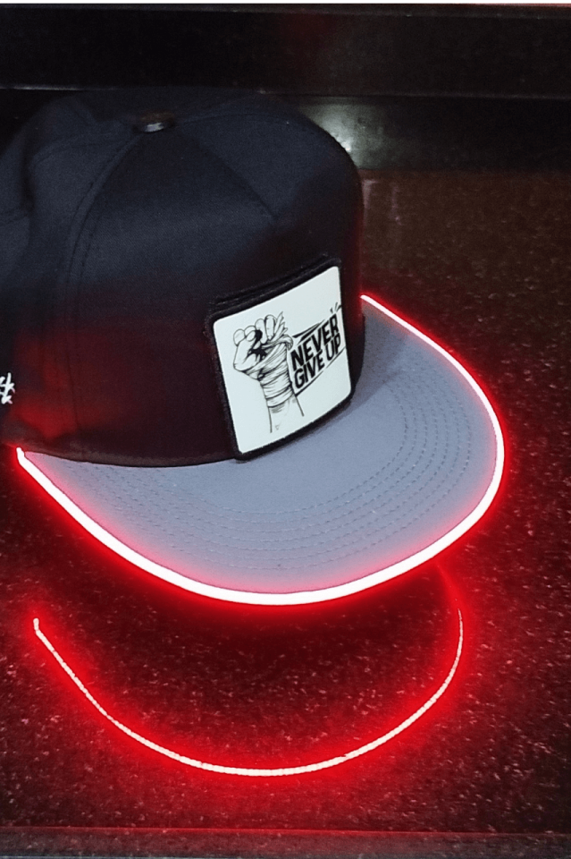 Never Give Up Bench Siyah-Gri LED'li Hip Hop Şapka