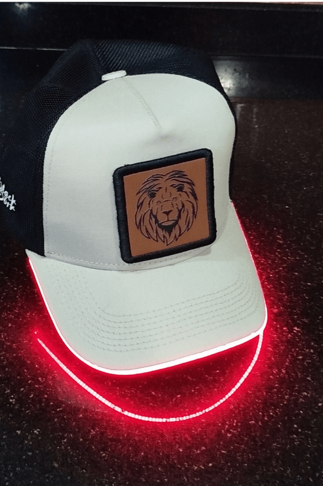 Aslan Bench Siyah-Krem LED'li Beyzbol Şapka