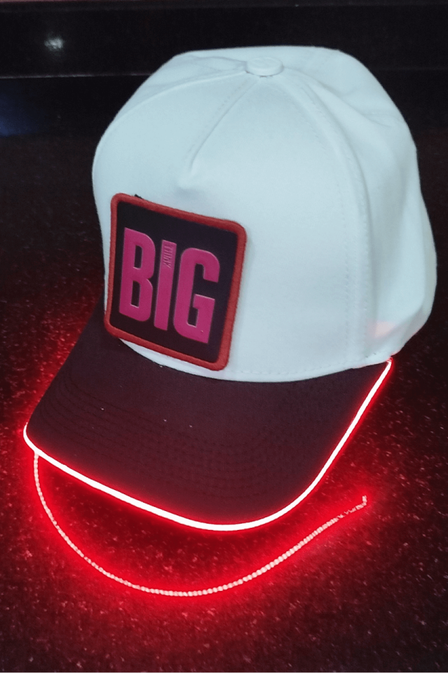 BIG Bench Siyah-Beyaz LED'li Beyzbol Şapka