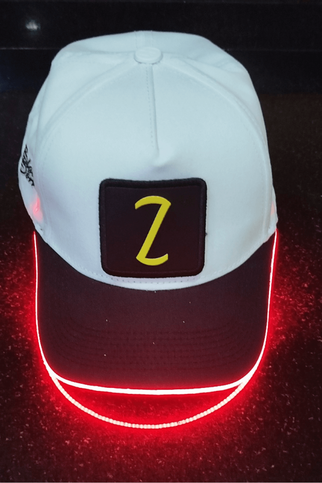 Z Bench Siyah-Beyaz LED'li Beyzbol Şapka