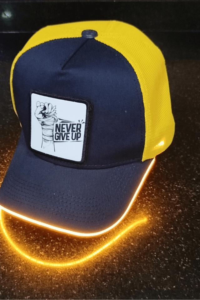 Never Give Up Bench Sarı-Lacivert LED'li Beyzbol Şapka