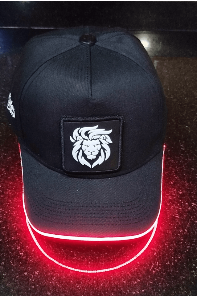 Aslan Bench Siyah LED'li Beyzbol Şapka