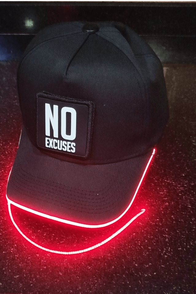 No Excuses Bench Siyah LED'li Beyzbol Şapka