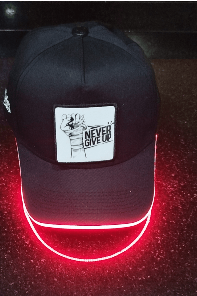 Never Give Up Bench Siyah LED'li Beyzbol Şapka
