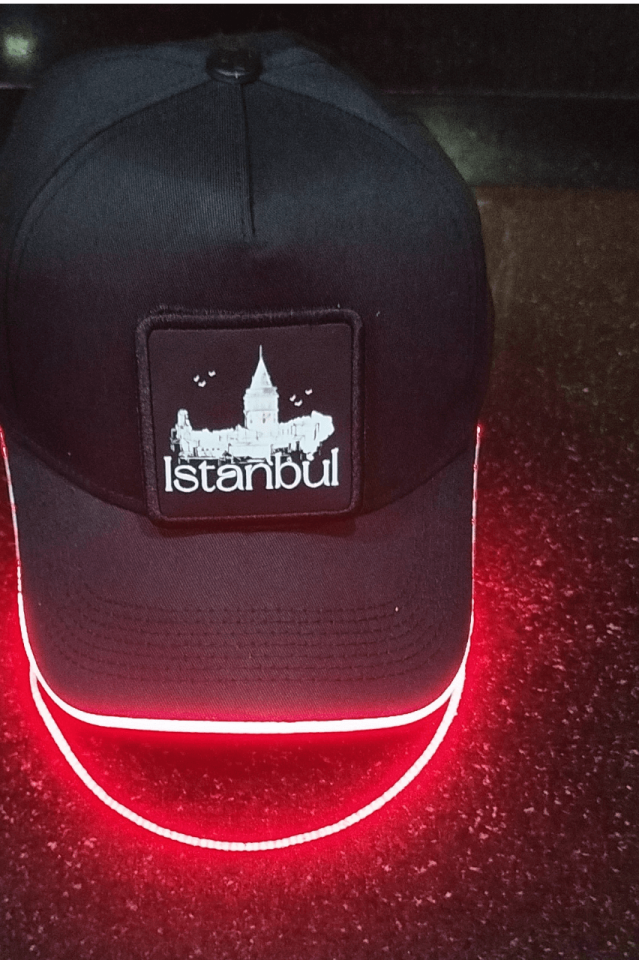 İstanbul Bench Siyah LED'li Beyzbol Şapka