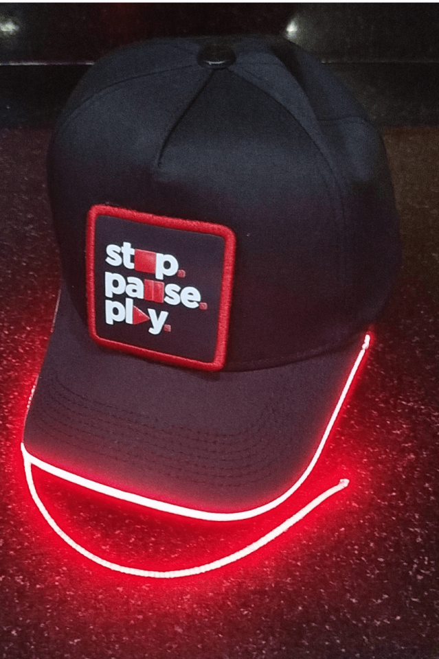 Stop-Pause-Play Bench Siyah LED'li Beyzbol Şapka