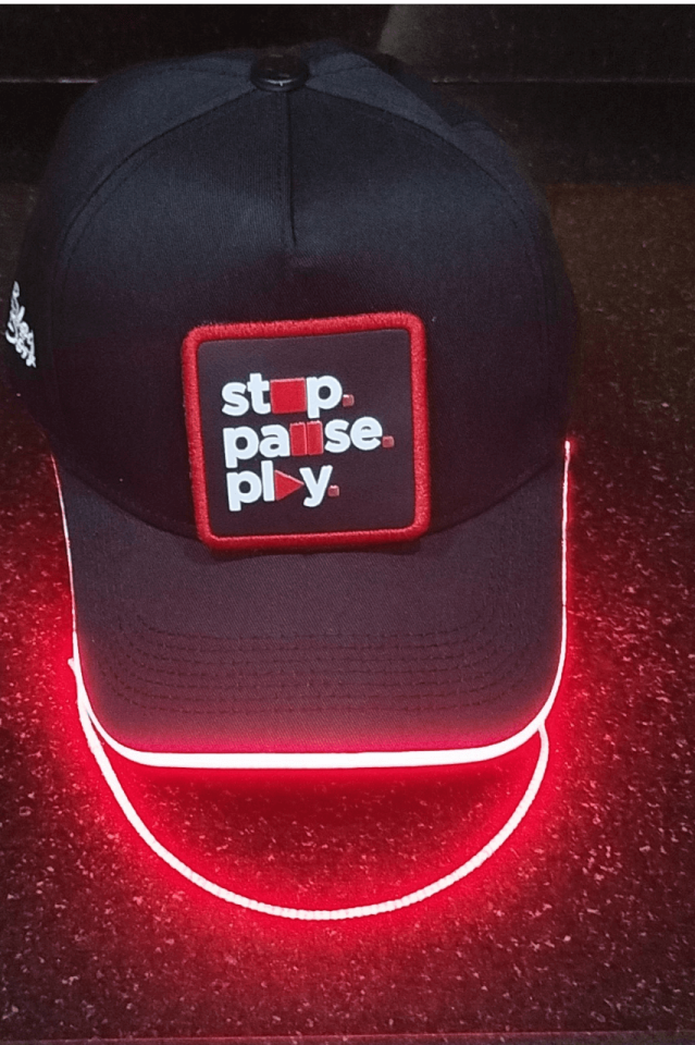 Stop-Pause-Play Bench Siyah LED'li Beyzbol Şapka