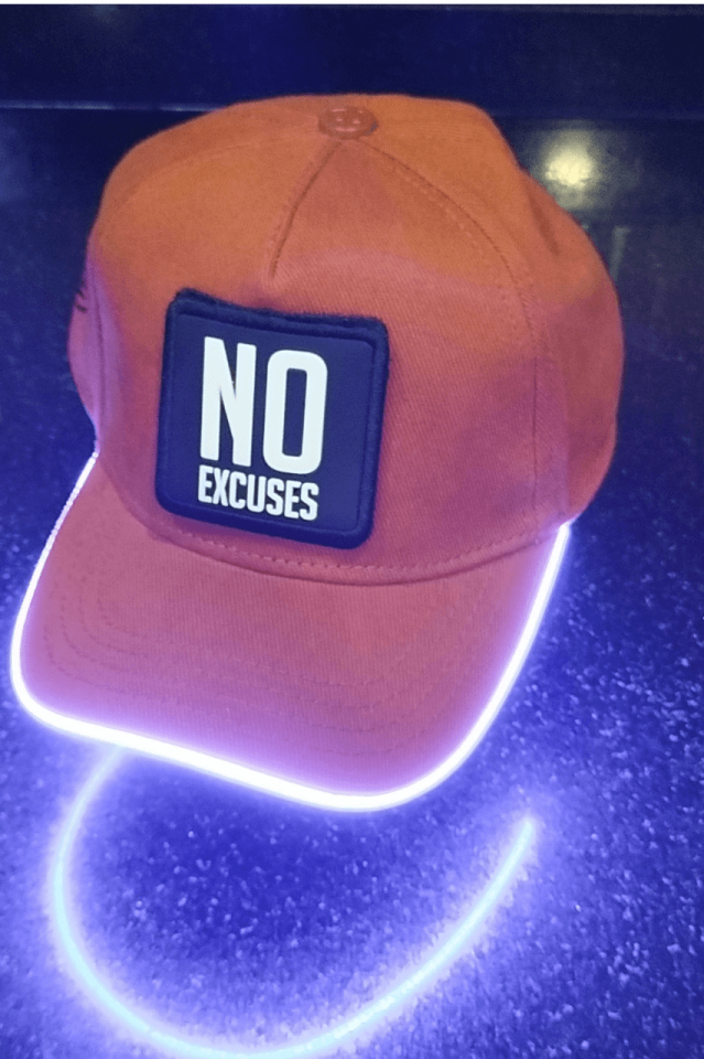 No Excuses Bench Kahve LED'li Beyzbol Şapka