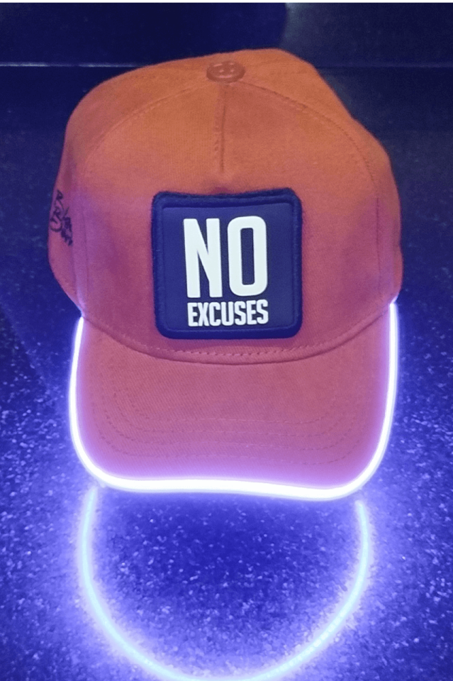 No Excuses Bench Kahve LED'li Beyzbol Şapka