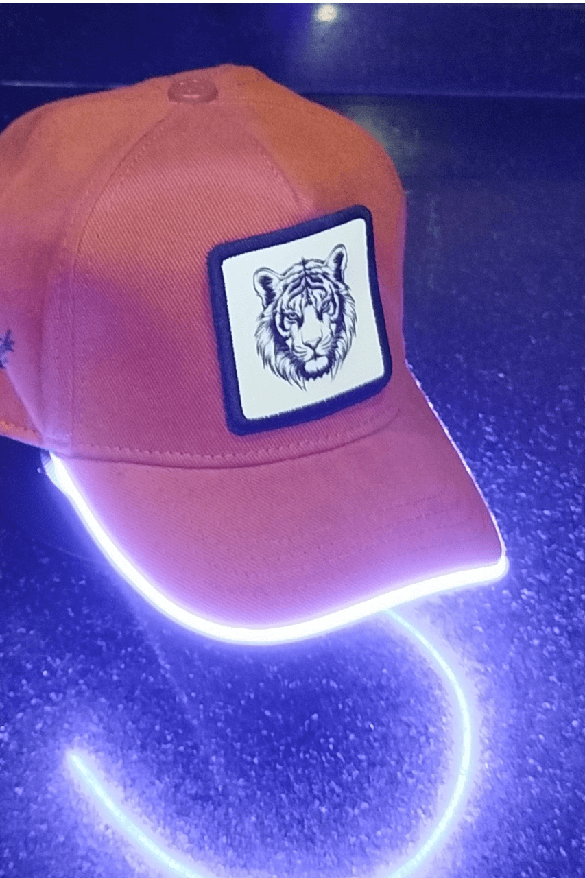 Kaplan Bench Kahve LED'li Beyzbol Şapka