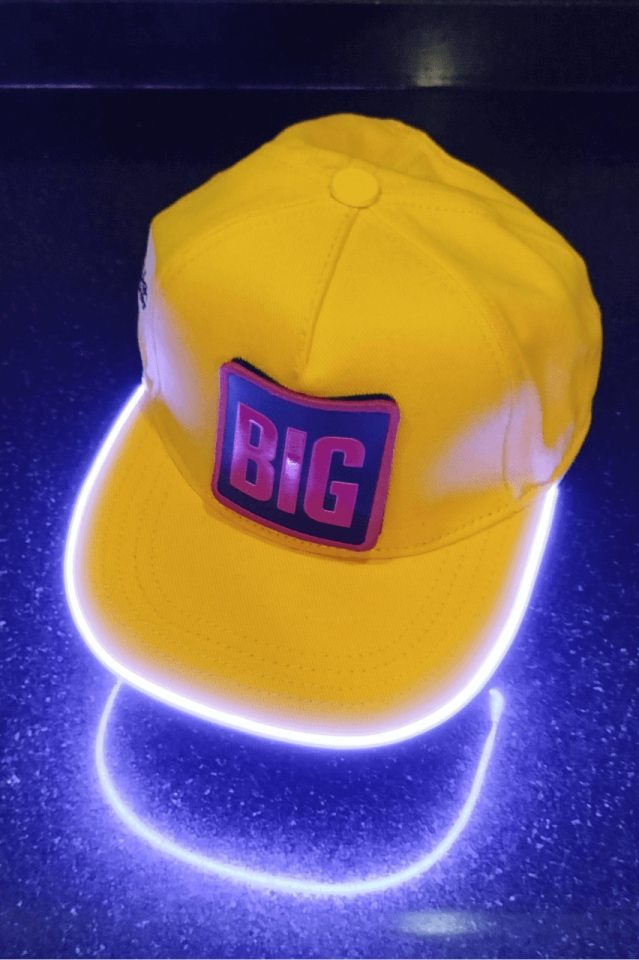 BIG Bench Sarı LED'li Hip Hop Şapka