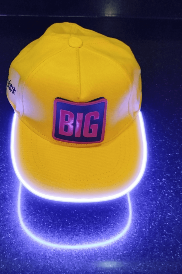 BIG Bench Sarı LED'li Hip Hop Şapka