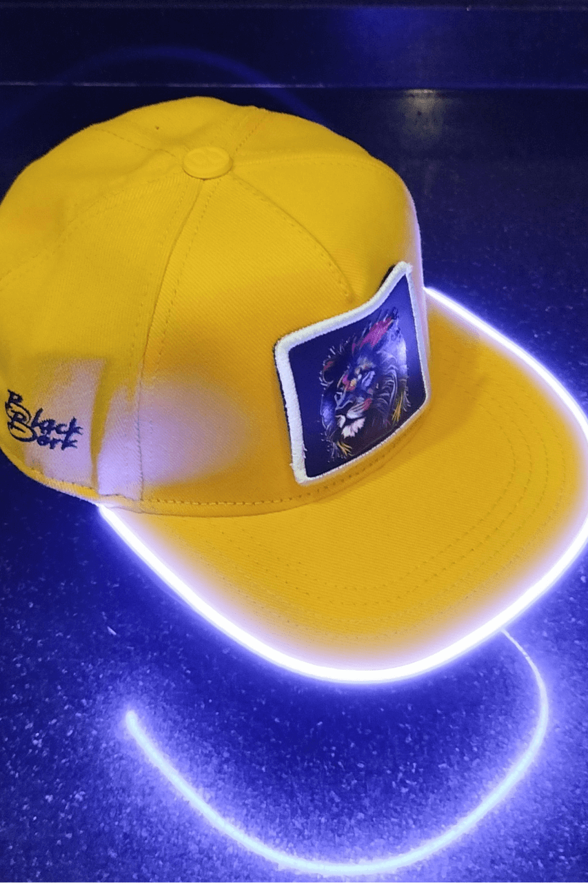 Aslan Bench Sarı LED'li Hip Hop Şapka