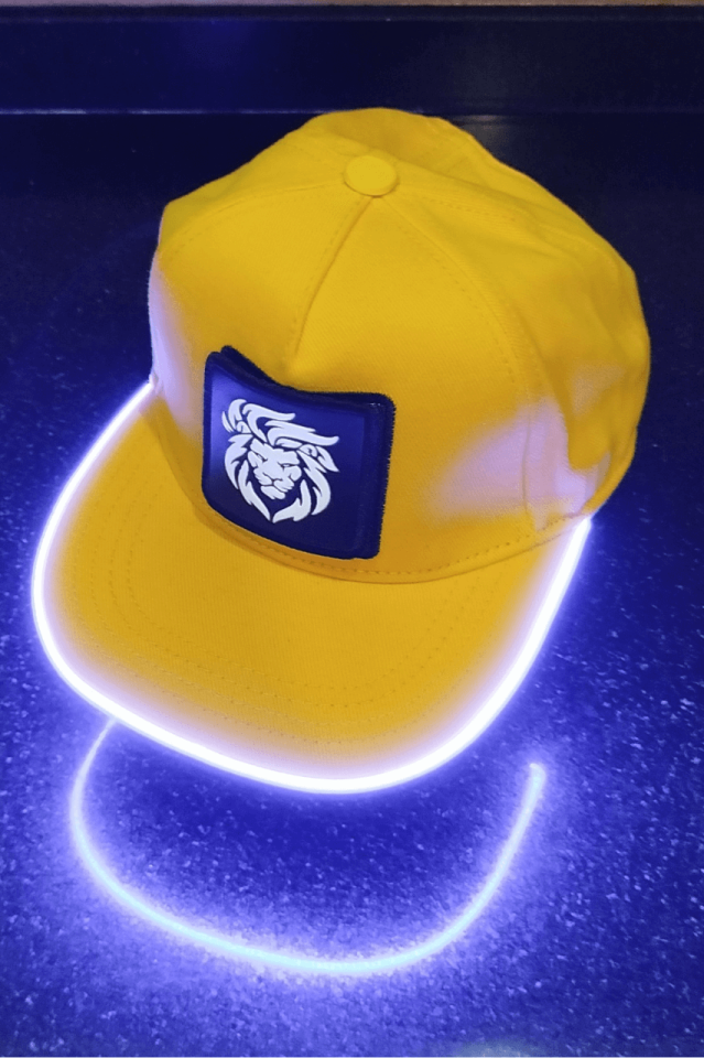 Aslan Bench Sarı LED'li Hip Hop Şapka