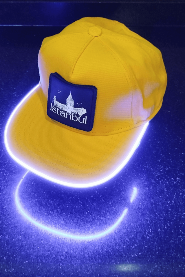 İstanbul Bench Sarı LED'li Hip Hop Şapka