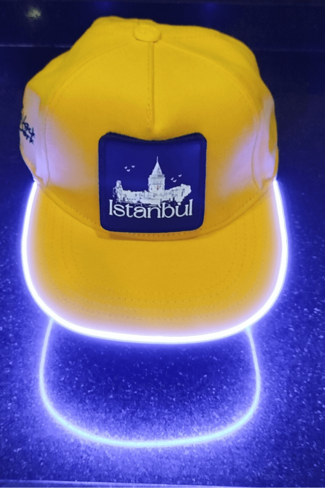 İstanbul Bench Sarı LED'li Hip Hop Şapka