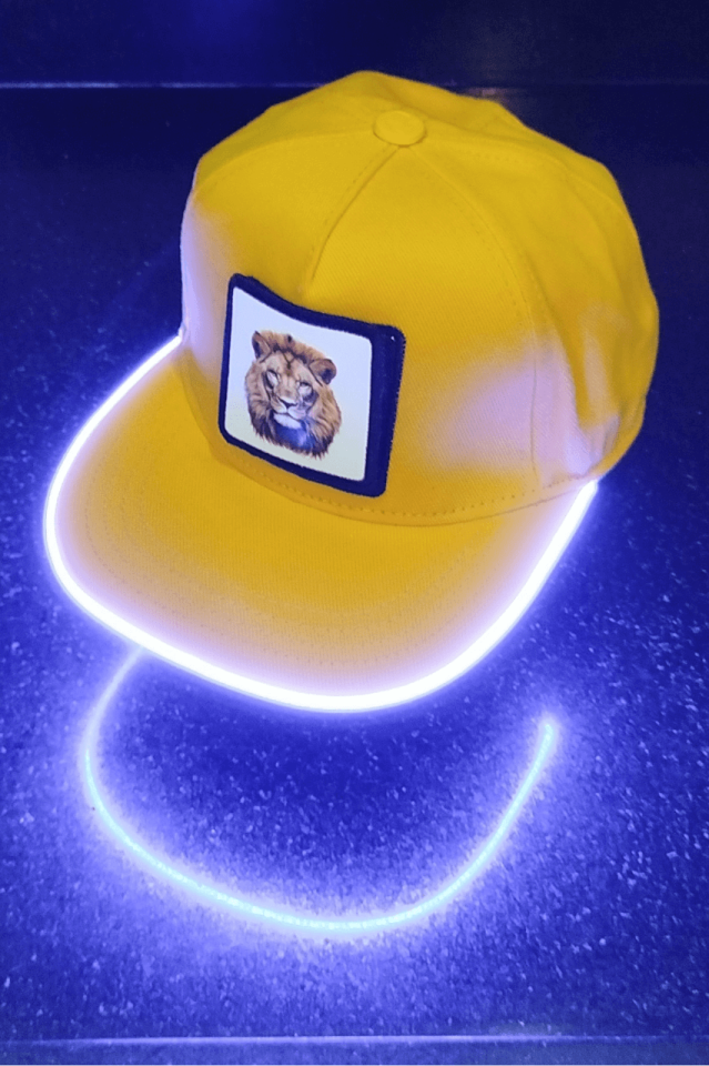 Aslan Bench Sarı LED'li Hip Hop Şapka