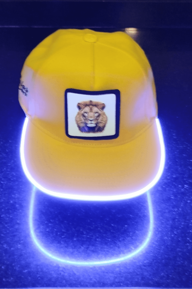 Aslan Bench Sarı LED'li Hip Hop Şapka