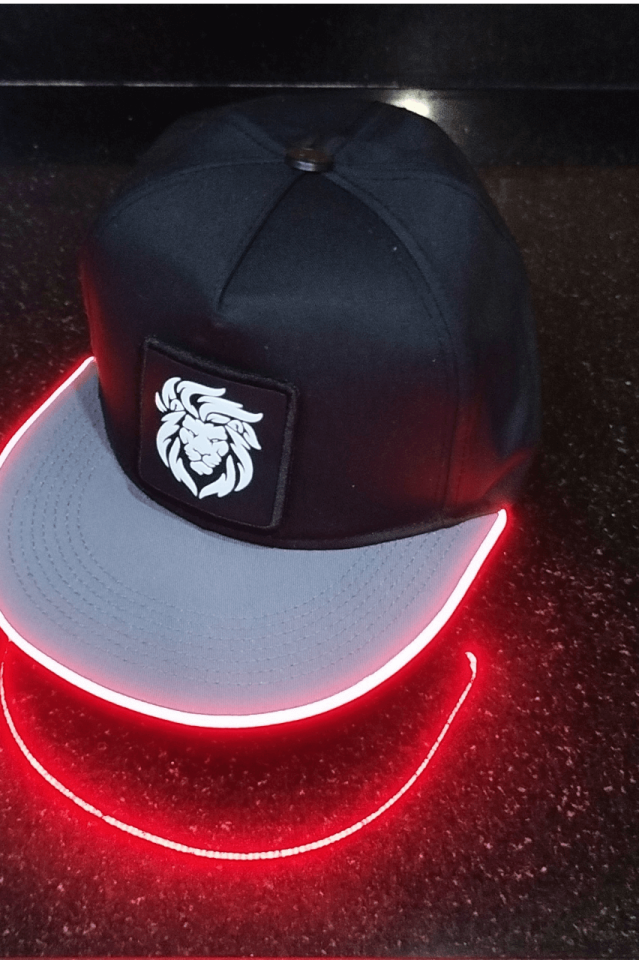 Aslan Bench Siyah-Gri LED'li Hip Hop Şapka