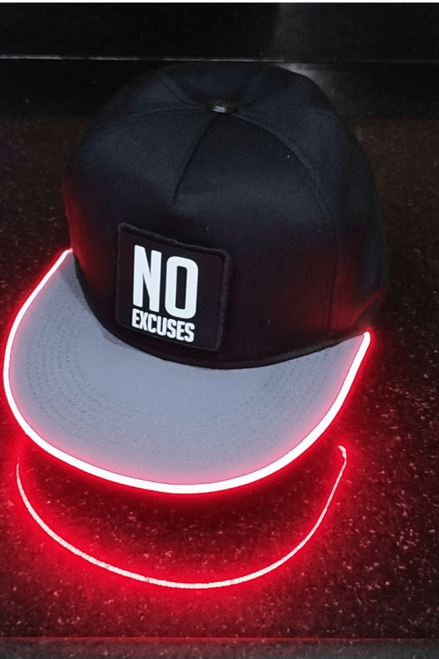 No Excuses Bench Siyah-Gri LED'li Hip Hop Şapka