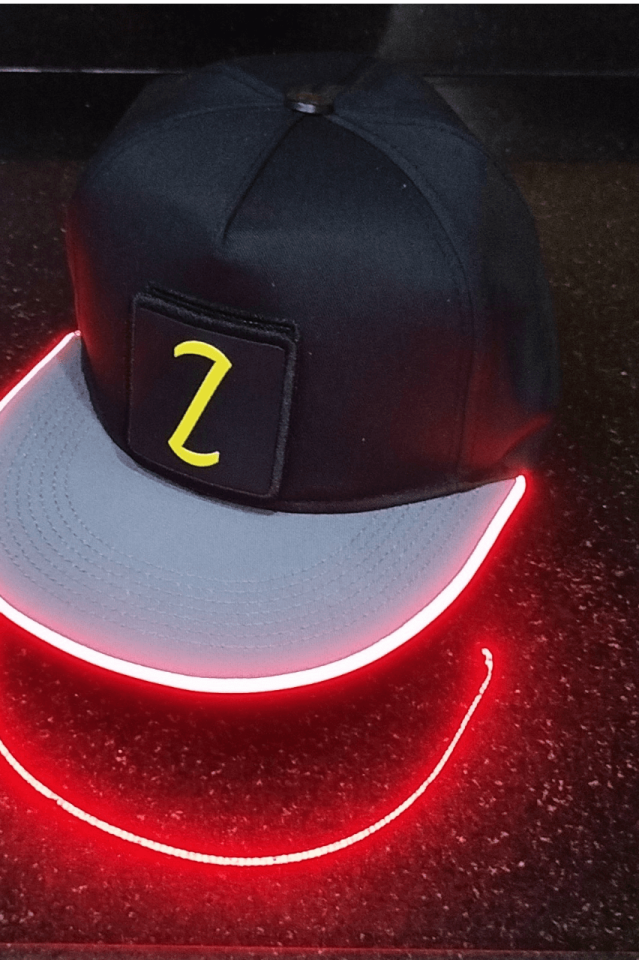Z Bench Siyah-Gri LED'li Hip Hop Şapka