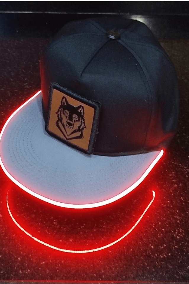 Kaplan Bench Siyah-Gri LED'li Hip Hop Şapka