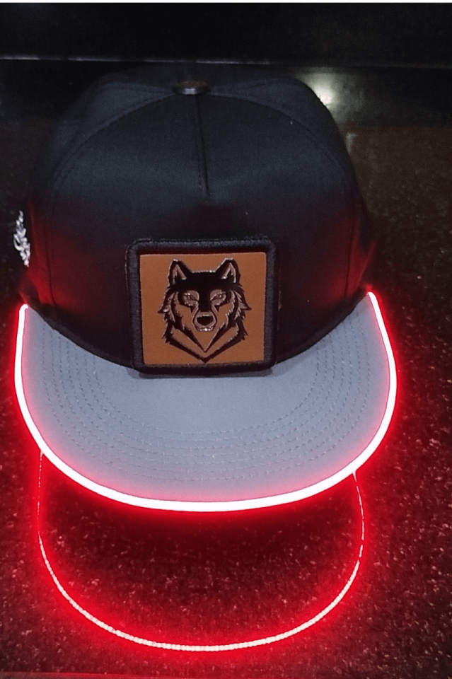 Kaplan Bench Siyah-Gri LED'li Hip Hop Şapka