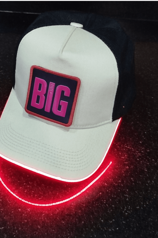 BIG Bench Siyah-Krem LED'li Beyzbol Şapka