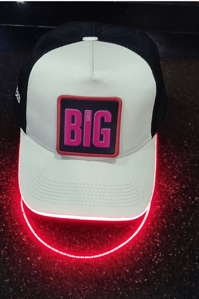BIG Bench Siyah-Krem LED'li Beyzbol Şapka