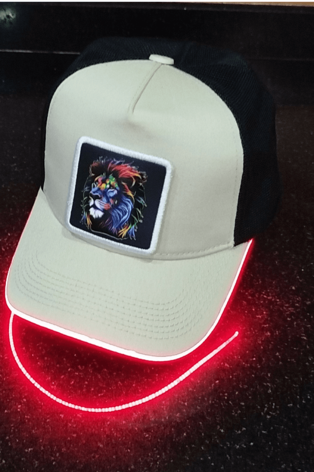 Aslan Bench Siyah-Krem LED'li Beyzbol Şapka