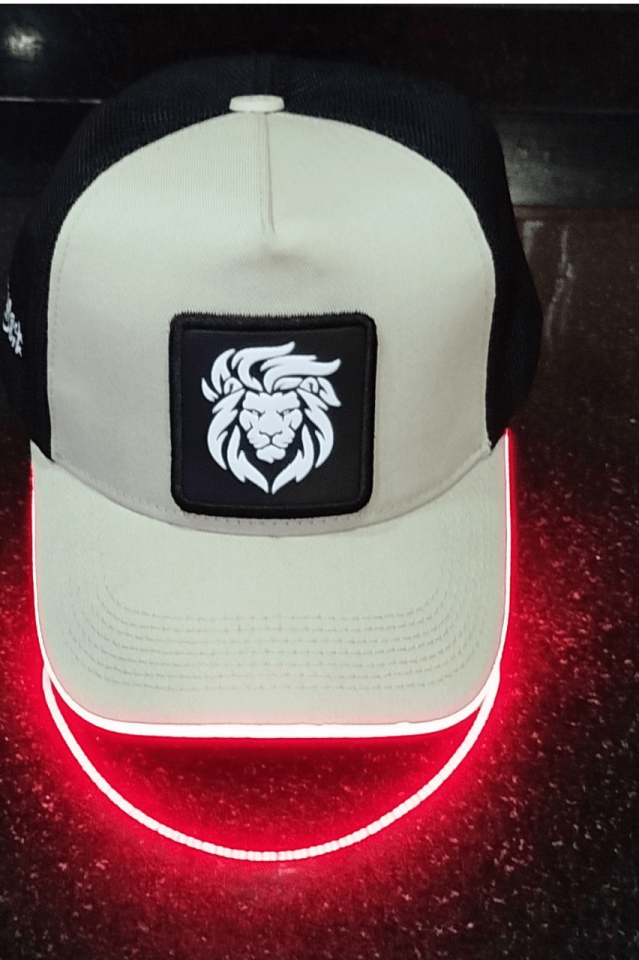 Aslan Bench Siyah-Krem LED'li Beyzbol Şapka